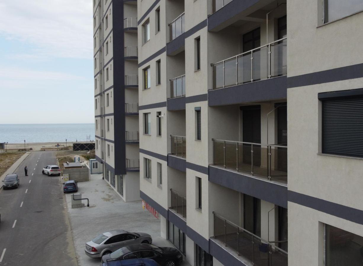 Cityapart 7 - Cazare In Mamaia Nord, Langa Plaja, Cu Vedere La Mare Năvodari Eksteriør bilde